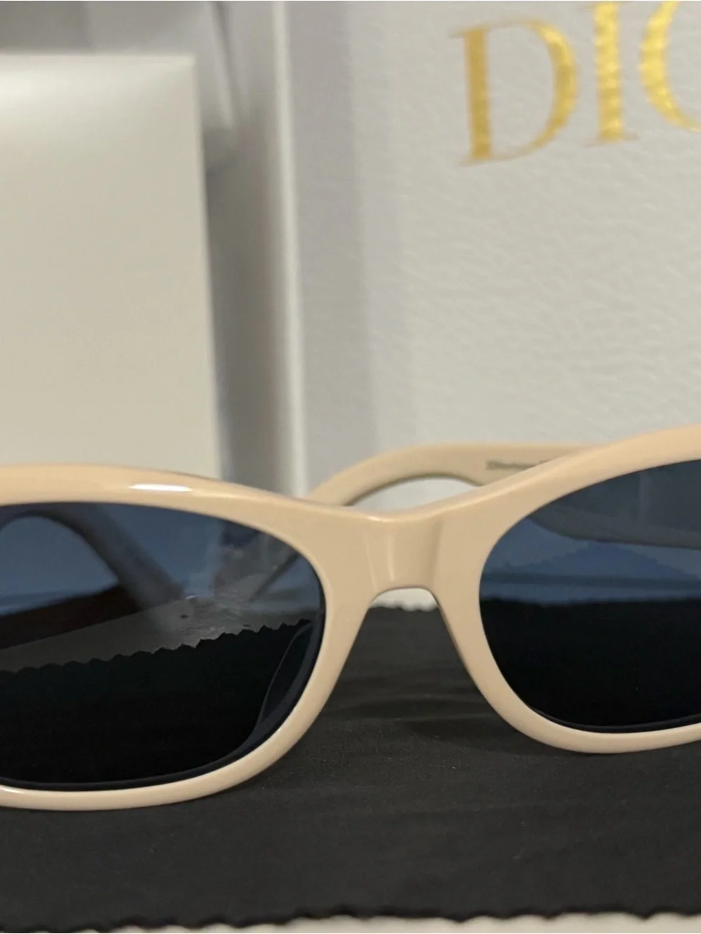 The Christian Dior 30Montaigne S9U